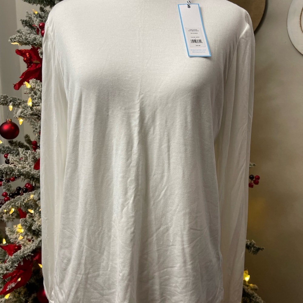 NWT! Draper James Cream ivory Turtleneck Size Large
